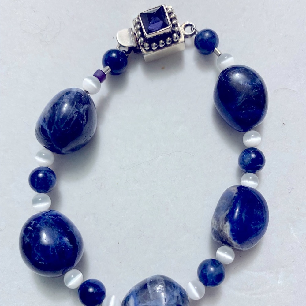 Bracelet w/sterling silver clasp